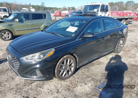 2018 Hyundai Sonata Sport 2.0T z USA, uszkodzony, nr VIN 5NPE34AB5JH666456